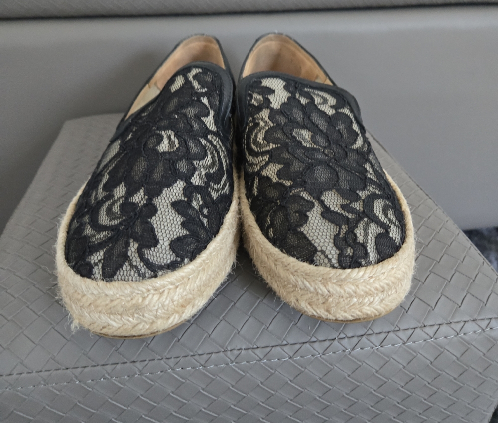 Stuart Weitzman Black and Cream Espadrille Lace Shoes